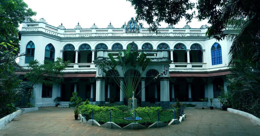 Chettinadu Mansion - An Authentic Heritage Palace Kānādukāttān Buitenkant foto
