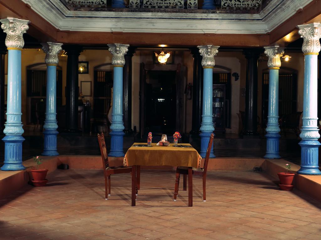 Chettinadu Mansion - An Authentic Heritage Palace Kānādukāttān Buitenkant foto